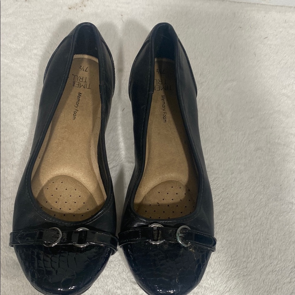 Time and Tru Black Flats with Buckle Detail